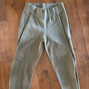 The Group by Babaton Thick knit Leggings in Army Green